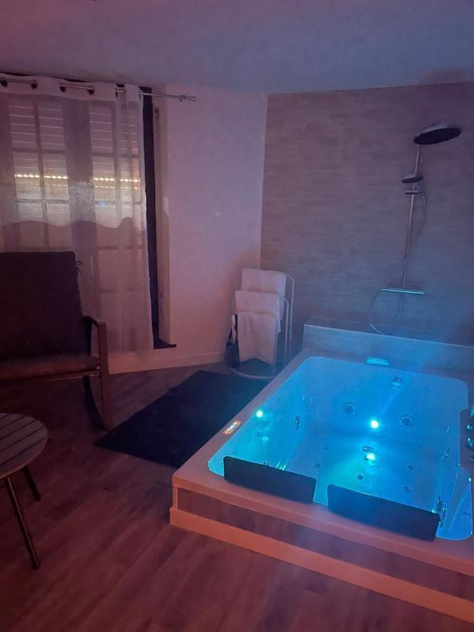 Готель Magnifique Loft 35M2 Jacuzzi Rvb Night 1 Ам'єн Екстер'єр фото